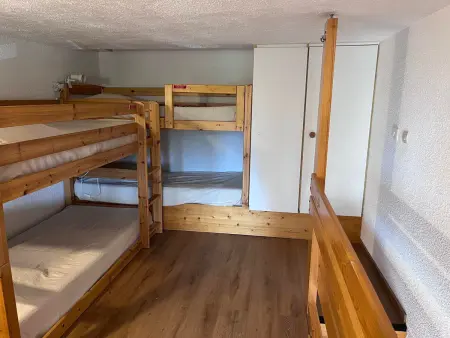 Duplex 33m² skis aux pieds pour 6, balcon sud-est : photo 2
