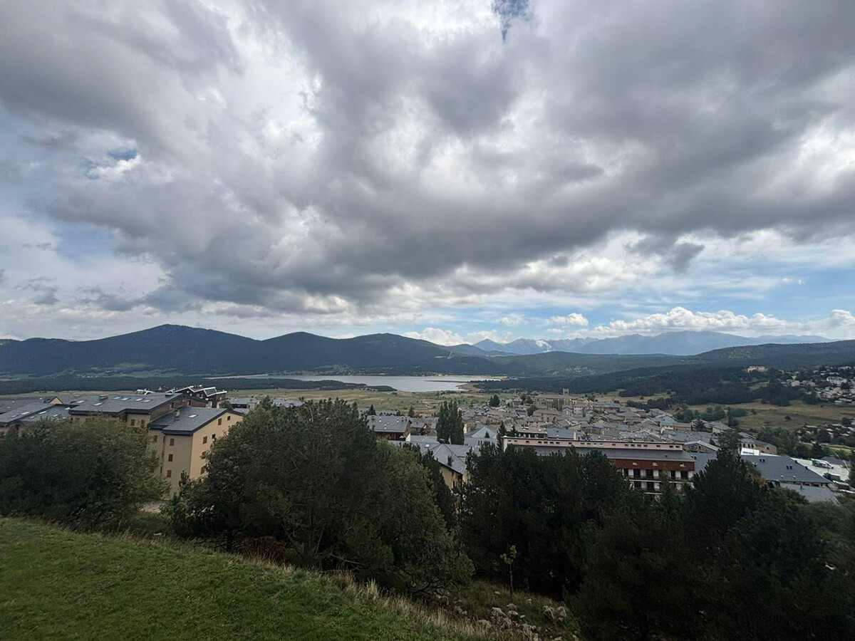 Appartement vue lac et montagne aux Angles - Photo 6