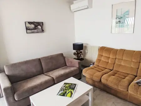 Appartement Les Jardins de l'Ermitage, Antibes : photo 2