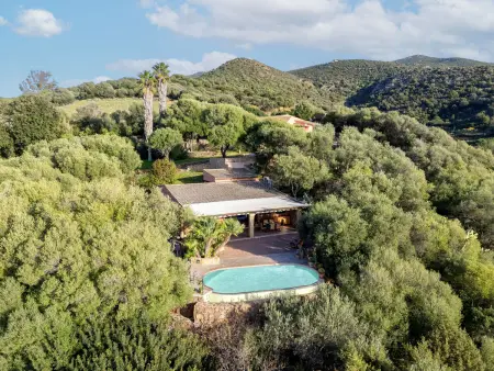 Villa Casanova à Badesi, piscine et vue mer - Photo 3