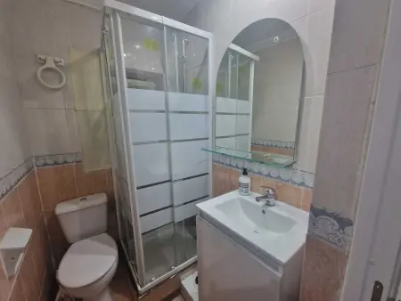 Chalet confortable à San Sebastián de los Reyes avec terrasse - Photo 31