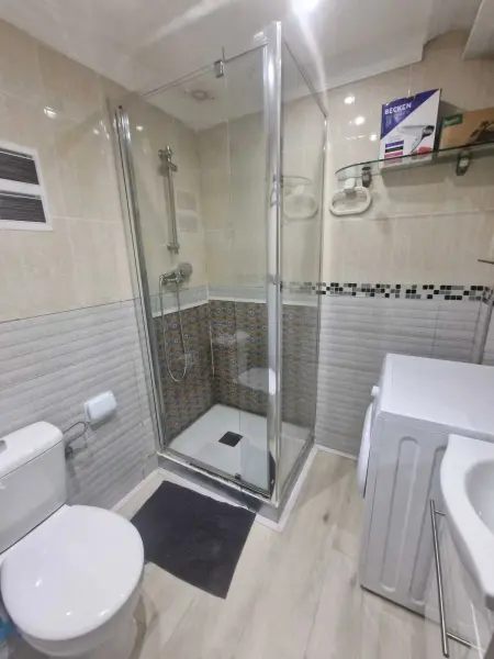 Chalet confortable à San Sebastián de los Reyes avec terrasse - Photo 40