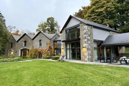 MANOIR, Le Manoir Nassogne – Séjour de luxe pour 10 personnes avec piscine