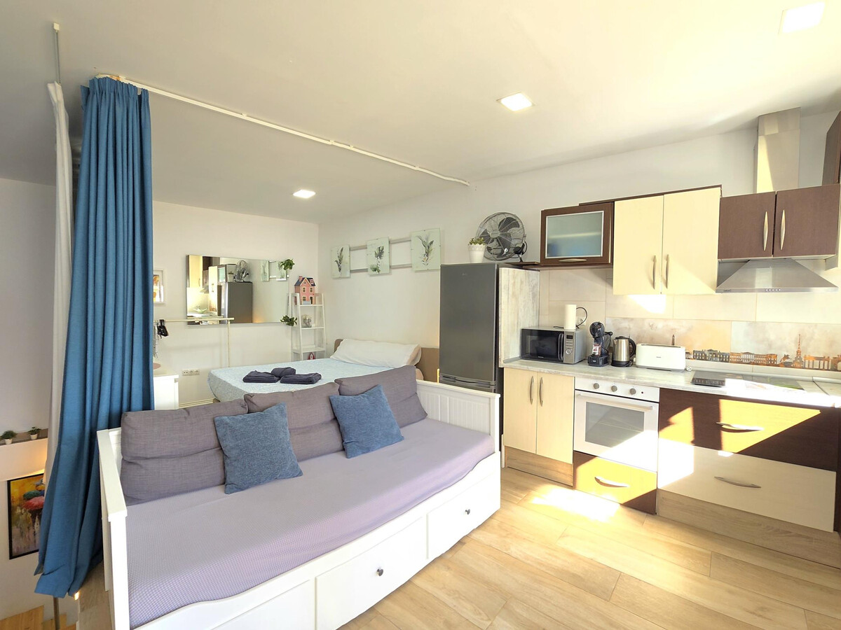 Studio duplex 45 m² avec patio privé à Torremolinos - Photo 1
