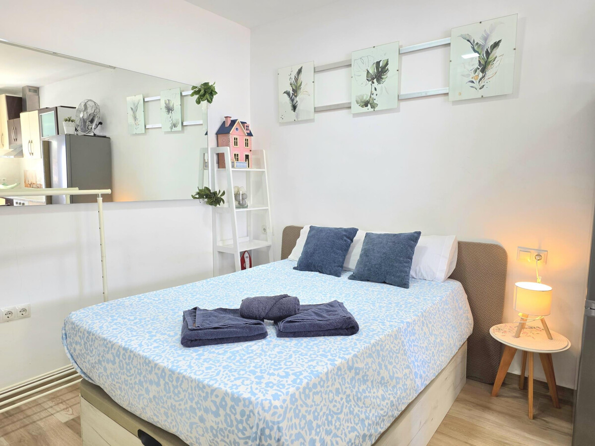 Studio duplex 45 m² avec patio privé à Torremolinos - Photo 3