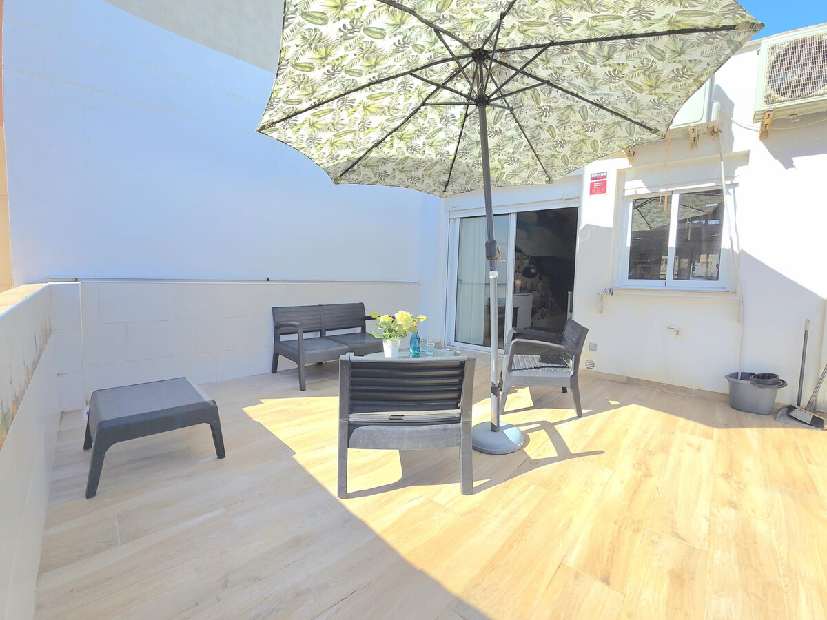 Studio duplex 45 m² avec patio privé à Torremolinos - Photo 7