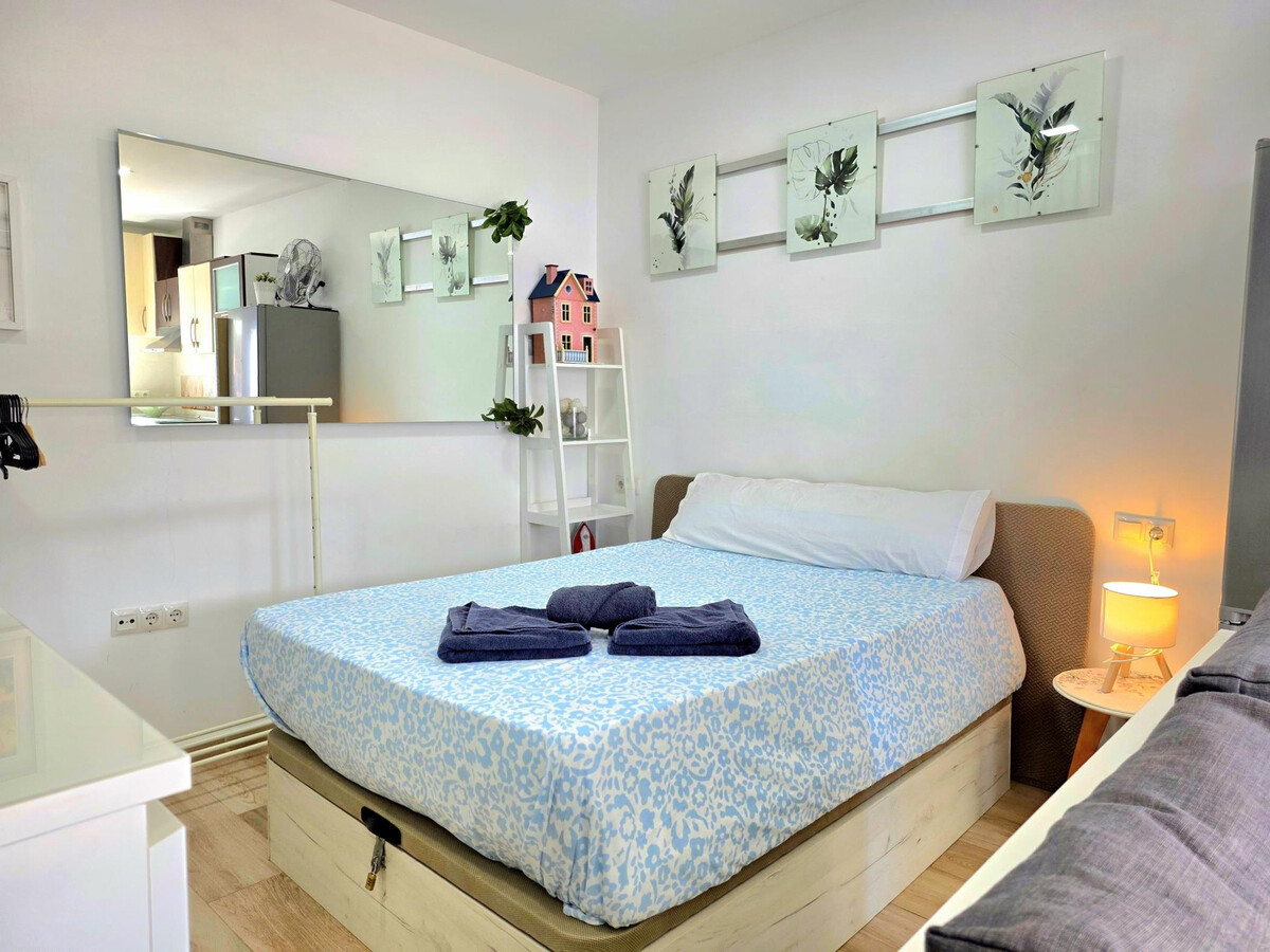 Studio duplex 45 m² avec patio privé à Torremolinos - Photo 18