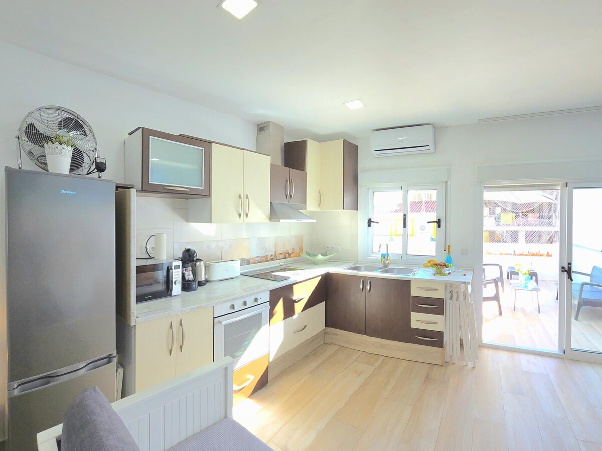 Studio duplex 45 m² avec patio privé à Torremolinos - Photo 23