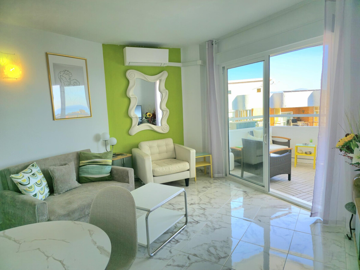 Appartement T1 au 7e étage avec terrasse vue mer à Torremolinos - Photo 3