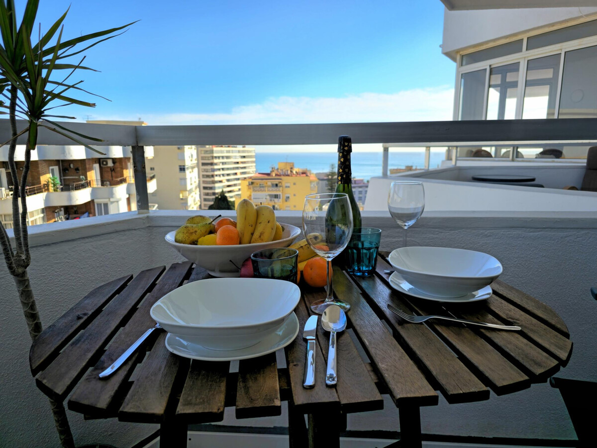Appartement T1 au 7e étage avec terrasse vue mer à Torremolinos - Photo 7