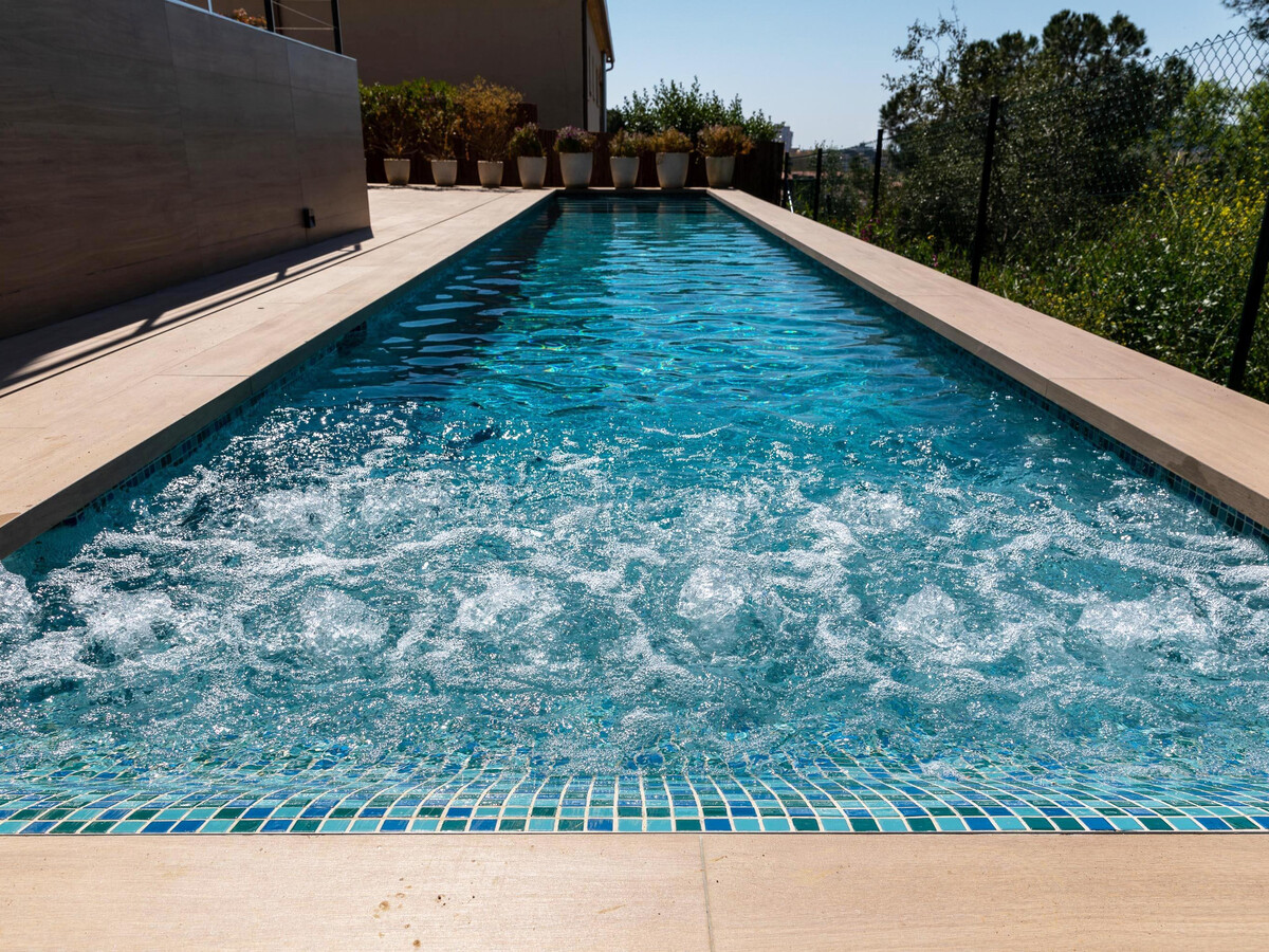 Villa moderne 6 chambres avec piscine 30m² et panneaux solaires - Photo 4