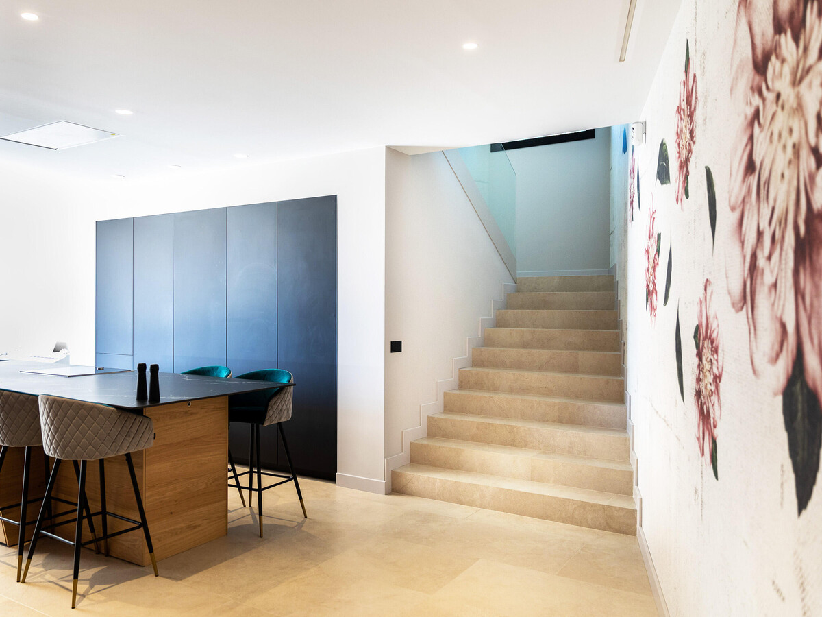 Villa moderne 6 chambres avec piscine 30m² et panneaux solaires - Photo 6
