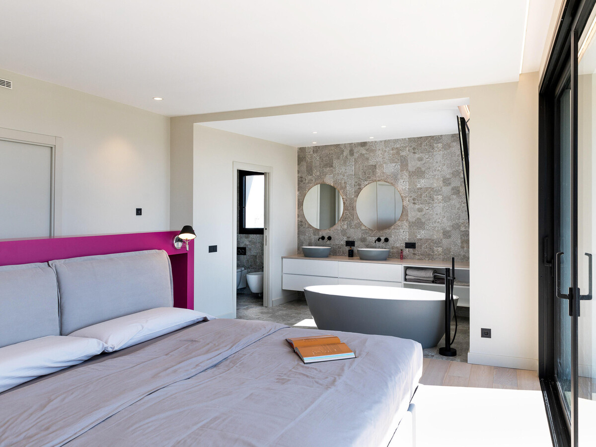 Villa moderne 6 chambres avec piscine 30m² et panneaux solaires - Photo 20