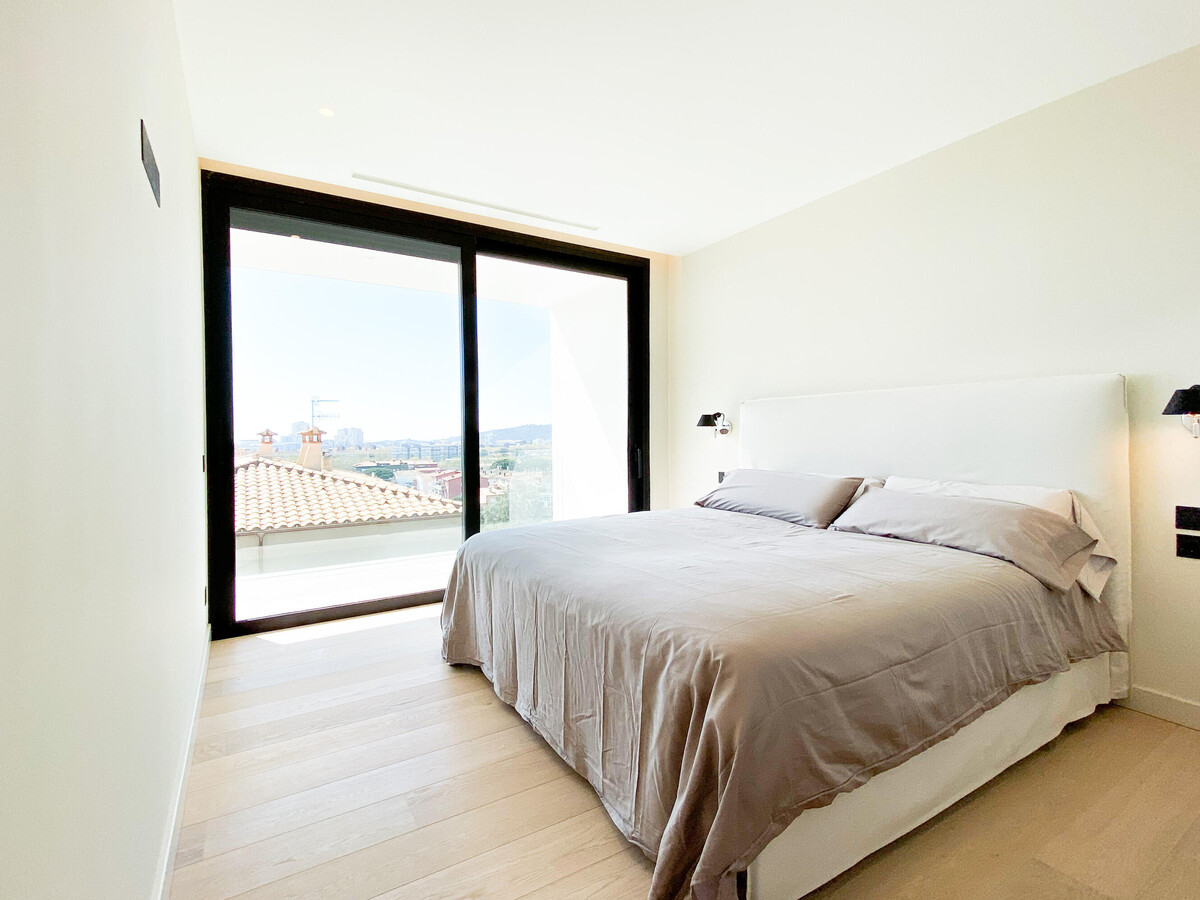 Villa moderne 6 chambres avec piscine 30m² et panneaux solaires - Photo 34