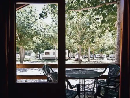 Location bungalow à Montardit de Dalt, Bungalows typiques en bois près de Sort, animaux admis