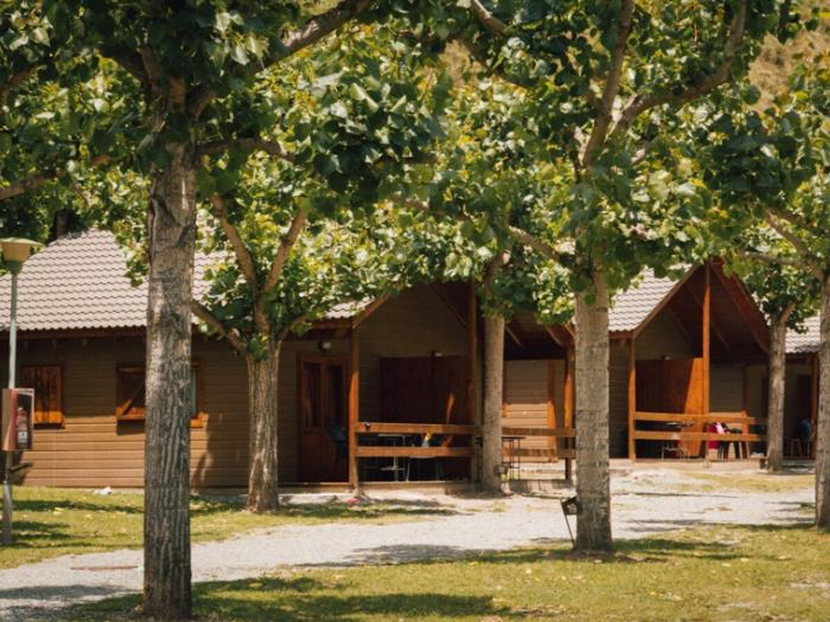 Bungalow en bois avec porche près de Sort - Photo 16