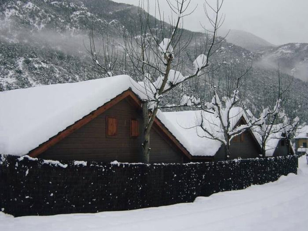 Bungalow en bois avec porche près de Sort - Photo 18