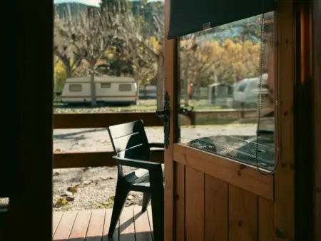 Location bungalow à Montardit de Dalt, Bungalows en Bois avec Porche et Animaux Admis