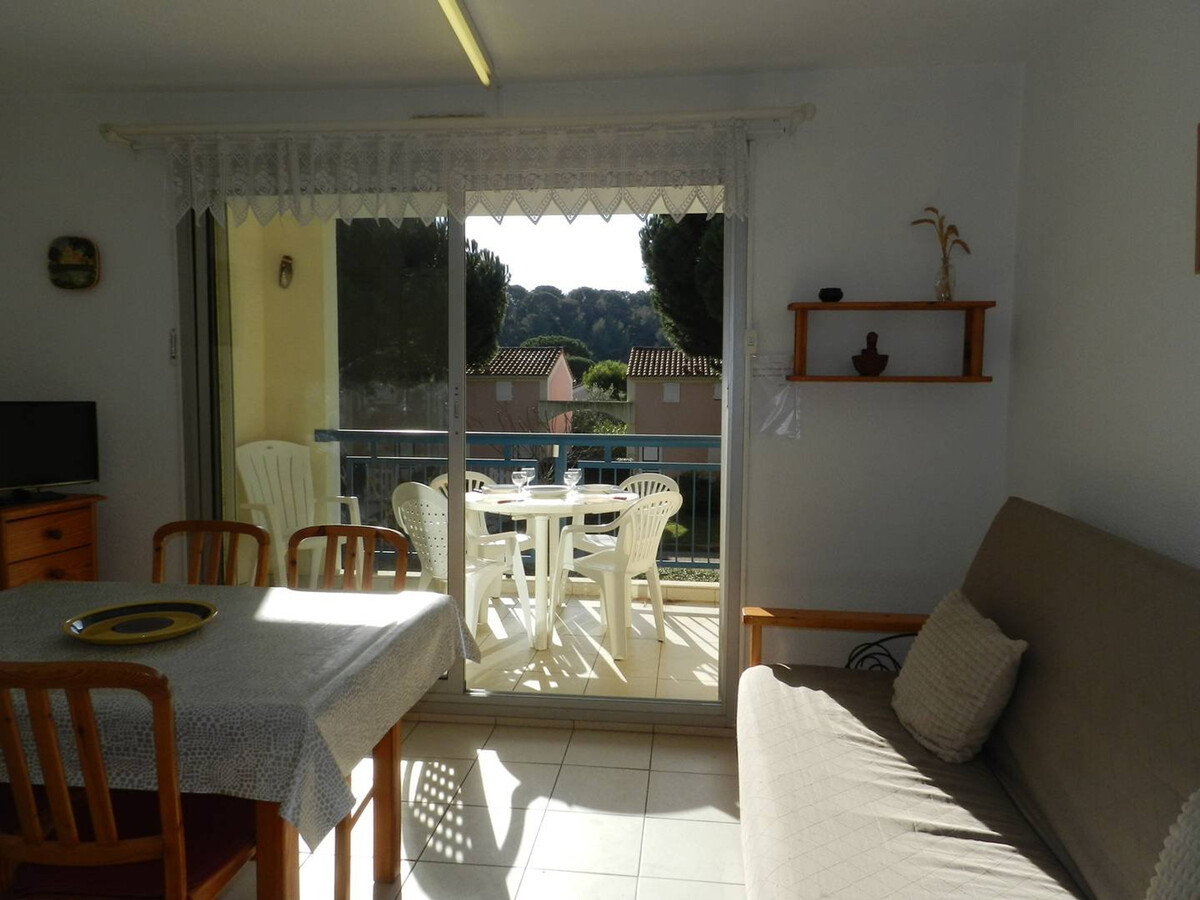 Appartement 2 pièces cabine avec piscine au Lavandou - Photo 9