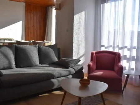 Location appartement à Font Romeu Odeillo Via, Appartement 3 Pièces Ens. avec Garage, Pyrenees