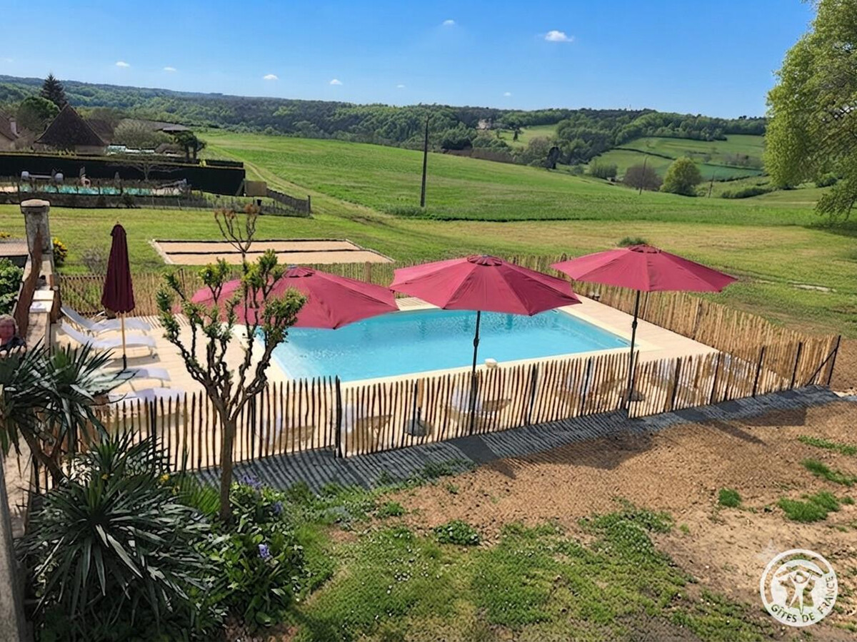 Gîte 10 pers. avec piscine, pâturage chevaux à Villamblard - Photo 2