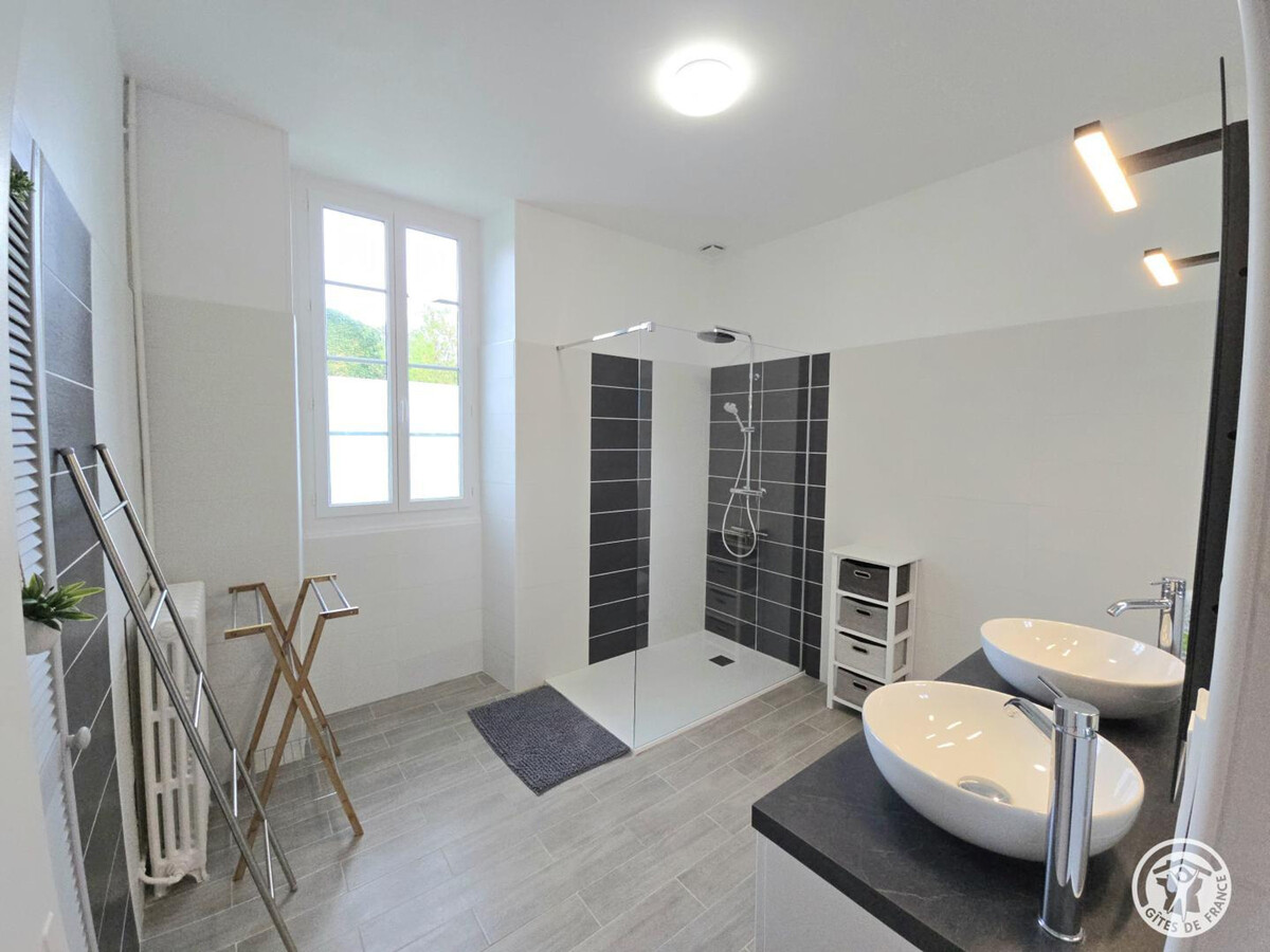 Gîte 10 pers. avec piscine, pâturage chevaux à Villamblard - Photo 7