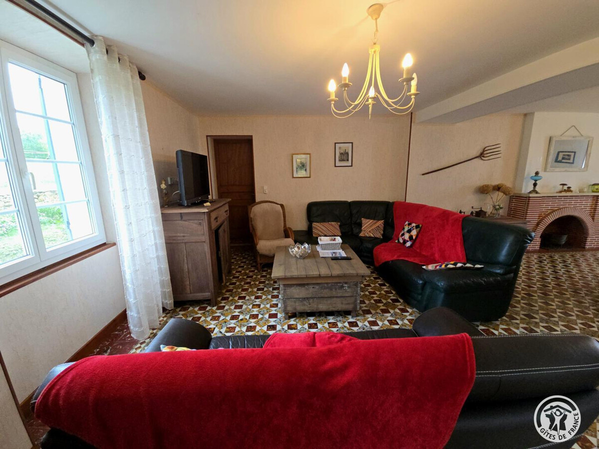 Gîte 10 pers. avec piscine, pâturage chevaux à Villamblard - Photo 12
