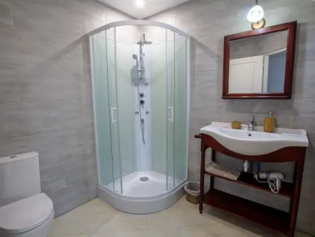 Gîte en pierre 12 pers., piscine privée chauffée : photo 21