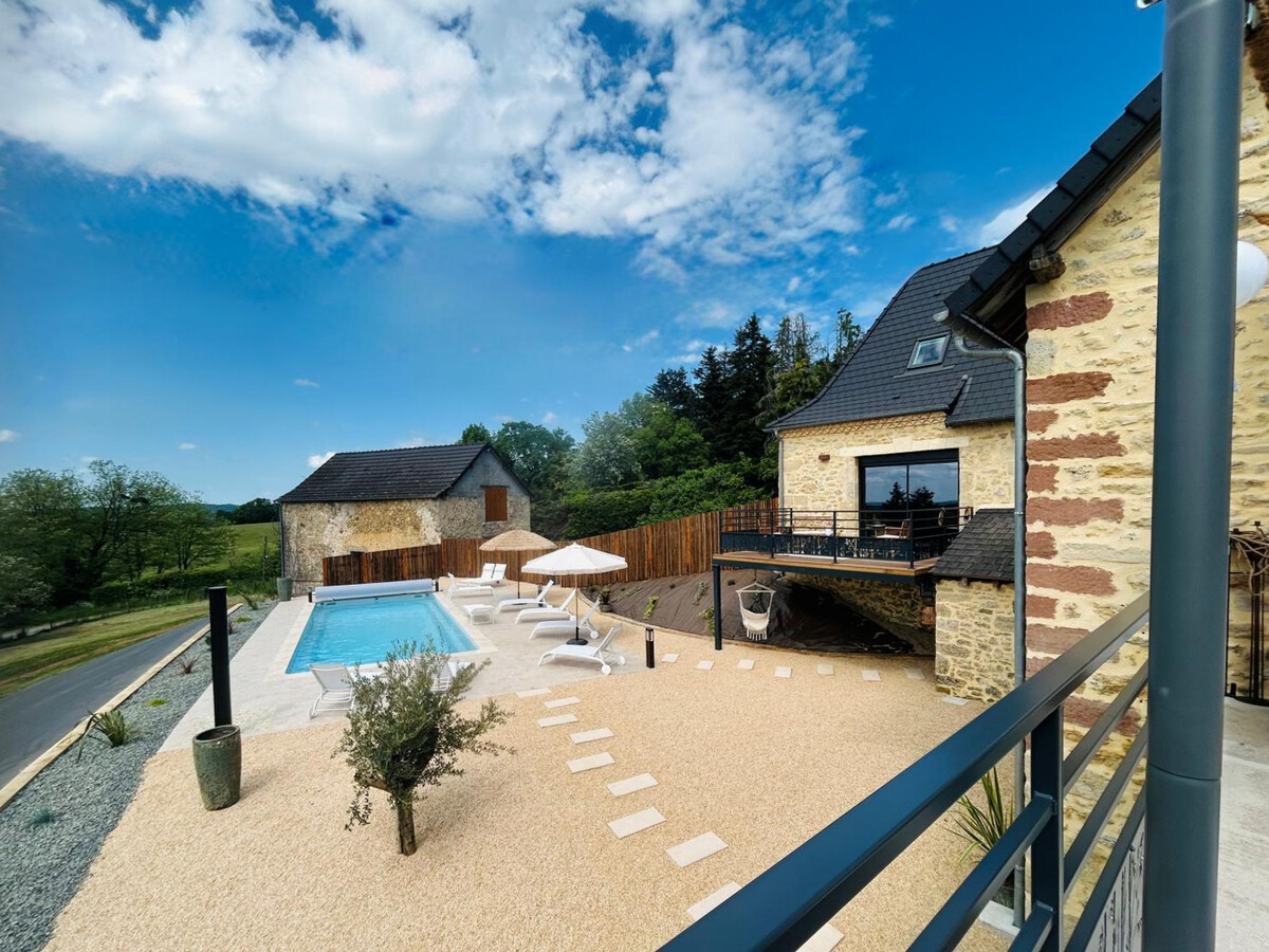 Gîte 7 chambres avec piscine chauffée à Coubjours - Photo 3