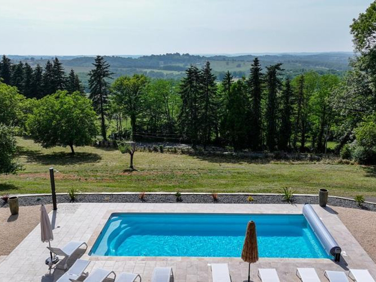 Gîte 7 chambres avec piscine chauffée à Coubjours - Photo 5