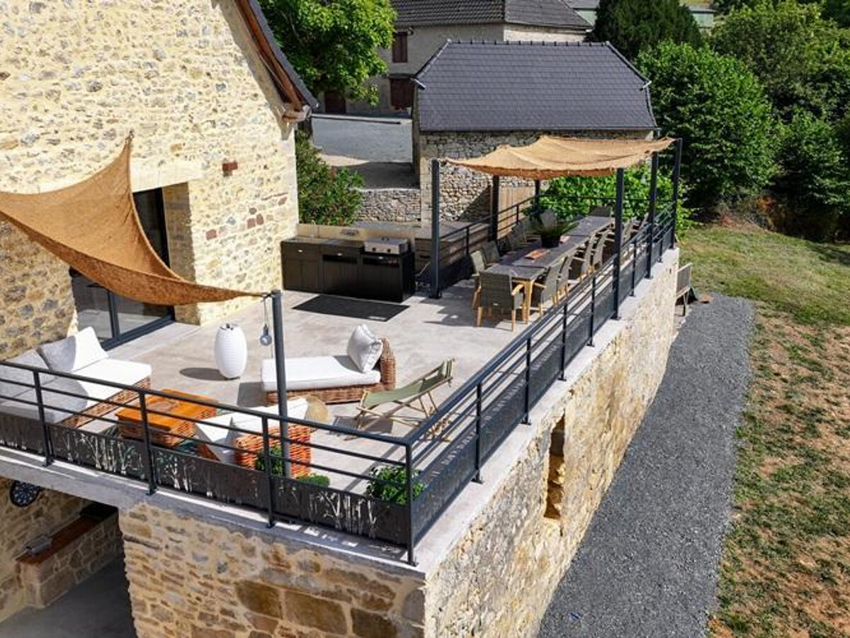Gîte 7 chambres avec piscine chauffée à Coubjours - Photo 7