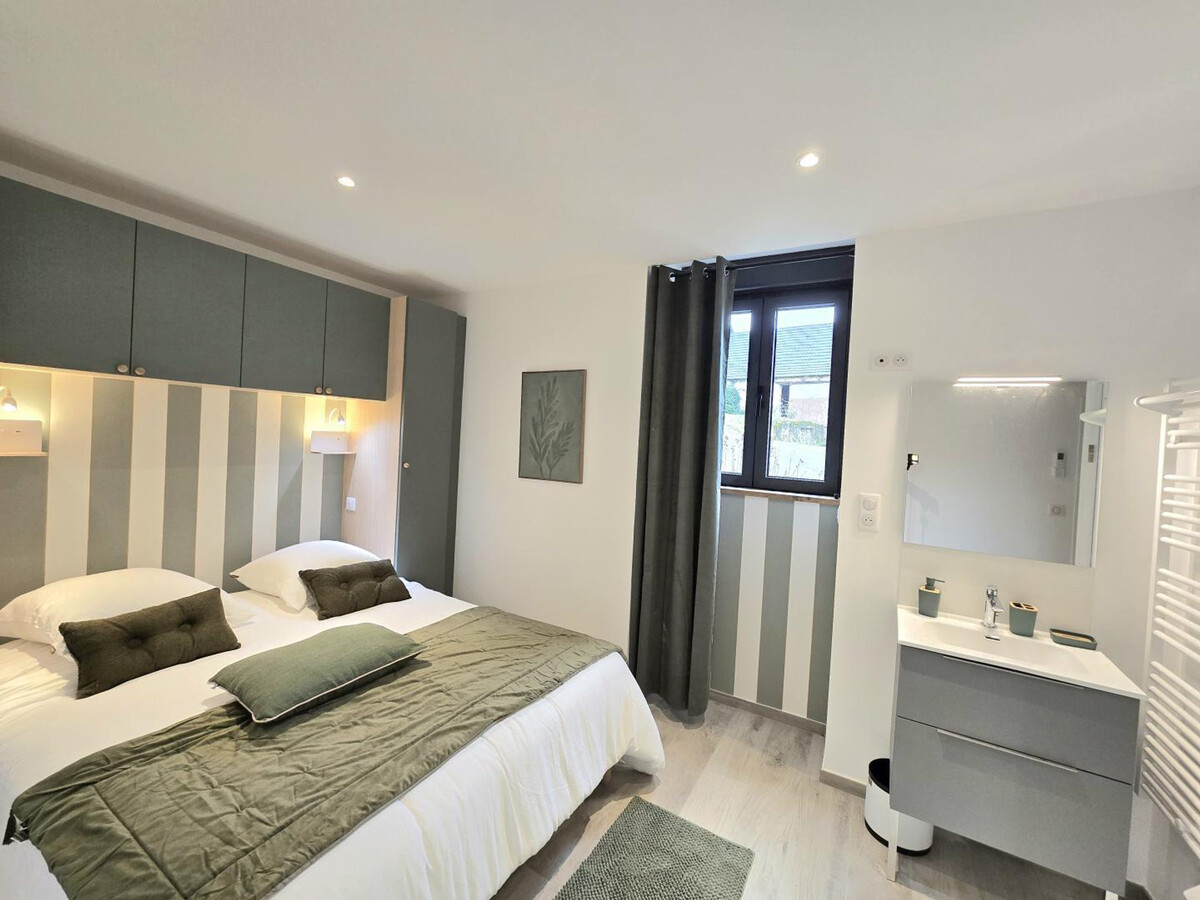 Gîte 7 chambres avec piscine chauffée à Coubjours - Photo 23