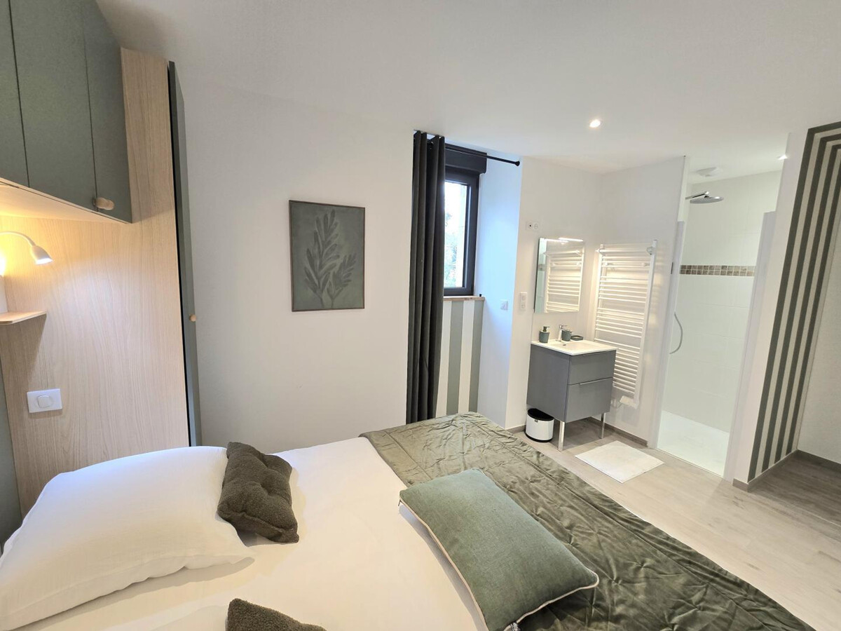 Gîte 7 chambres avec piscine chauffée à Coubjours - Photo 24