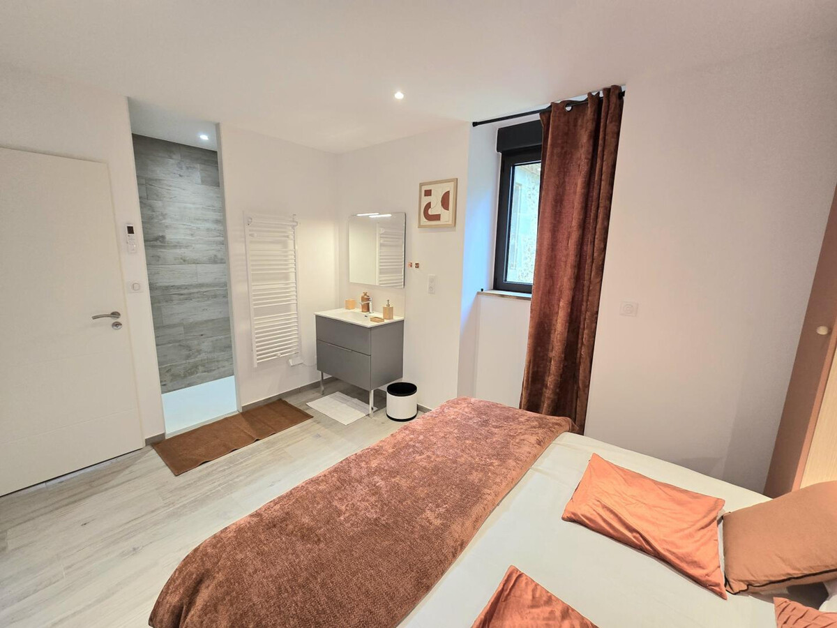 Gîte 7 chambres avec piscine chauffée à Coubjours - Photo 26
