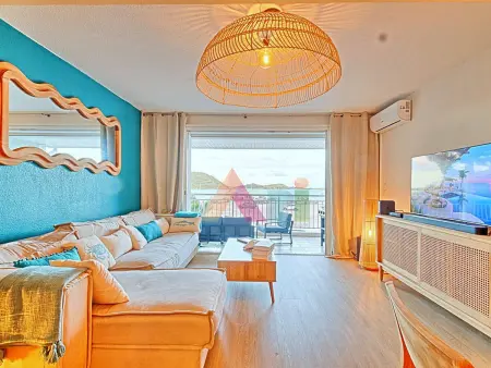 Location appartement à Saint Martin , Superbe T2 avec Parking Privé à Cul-de-Sac