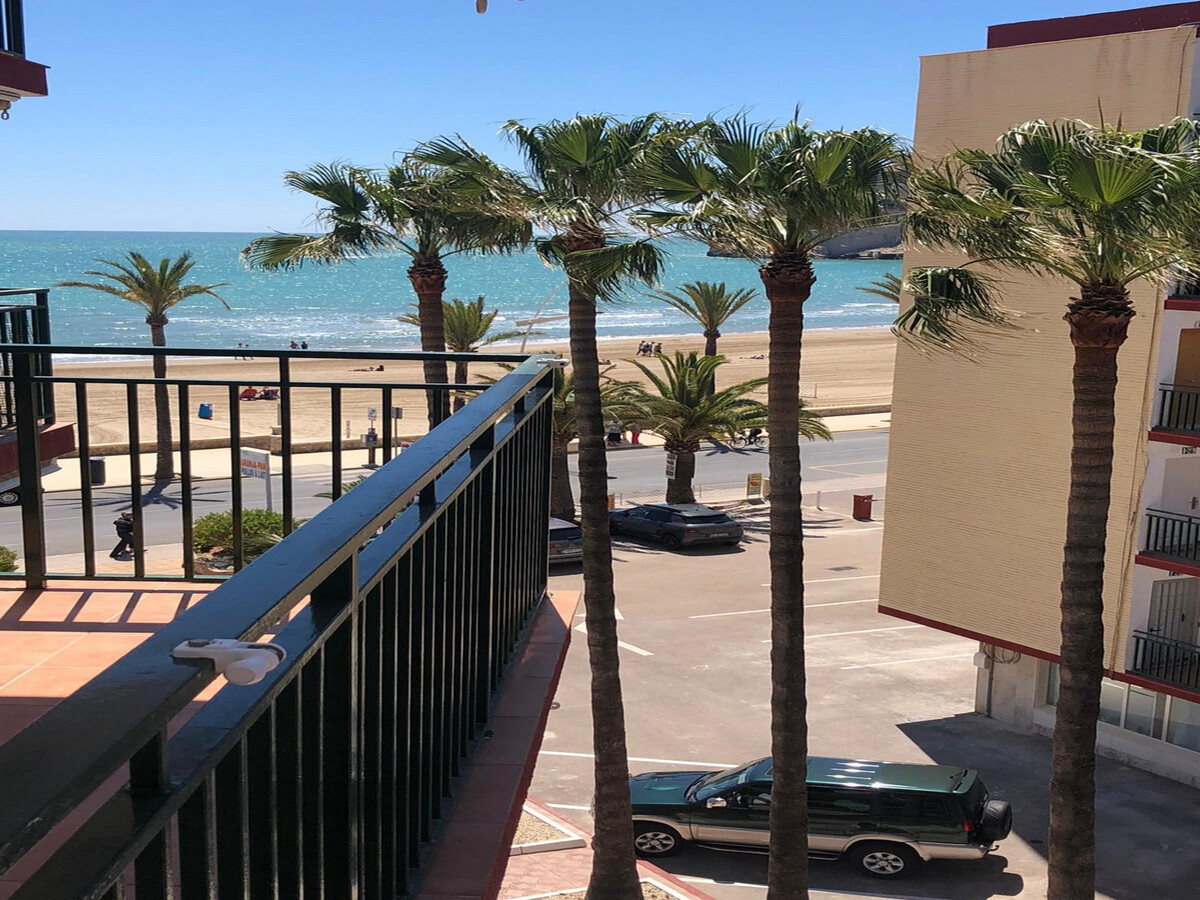 Les Doyes : appartement 2 ch. en bord de mer à Peñiscola - Photo 1