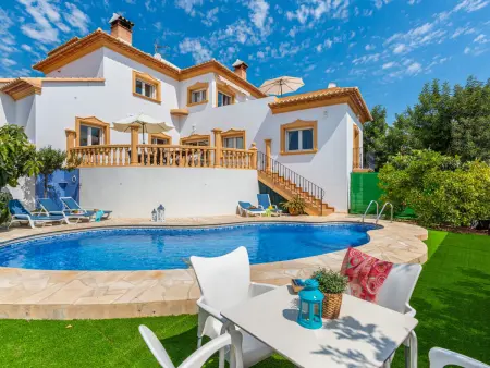 Location villa à Calp, Charmante villa à Calpe avec piscine privée, 5 chambres