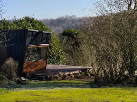 Tiny House Sundancer avec terrasse en forêt : photo 3