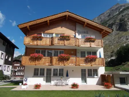 Location appartement à Saas Almagell, Haus Mondelli