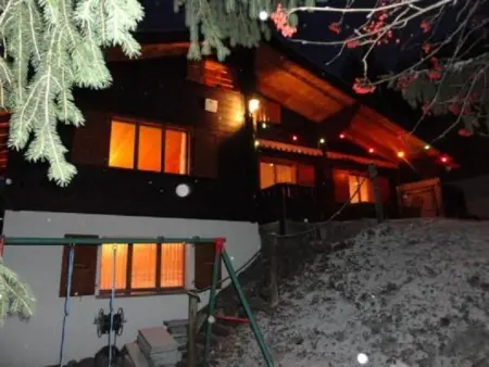 Location maison à St Niklaus, Schweiz Chalet,Grächen,St.Niklaus bis 10 Person
