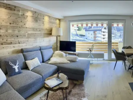 Location appartement à Loèche les Bains, Geräumiges 3.5 Zimmer Beste Lage Kostenloses Parken