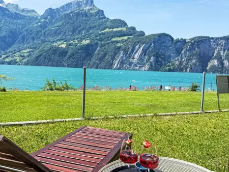 Ferienvilla am See 5 für 2-4 Personen, Maison 2 personnes à Sisikon - Photo 4