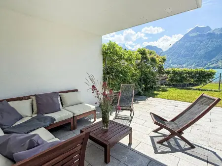 Villa am See 5 - Beach House, Maison 10 personnes à Sisikon - Photo 1