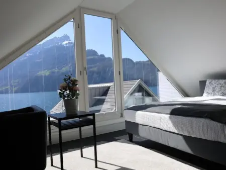 Villa am See 2 / Beach House, Maison 10 personnes à Sisikon - Photo 5