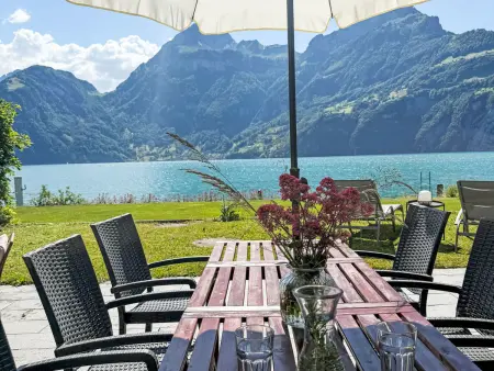 Ferienvilla am See 5, Maison 4 personnes à Sisikon - Photo 1