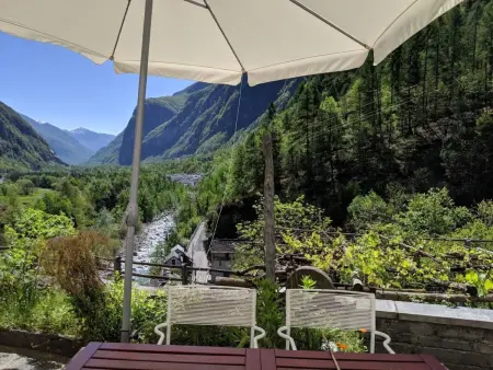 Location maison à Cevio, Traumferienhaus