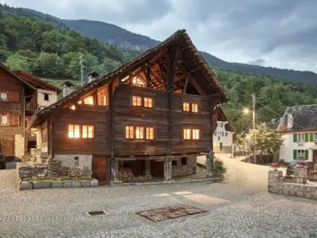 Location maison à Calonico, Regina