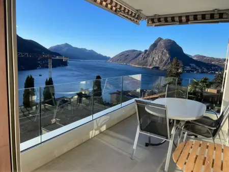Location appartement à Lugano, Appartamento doro