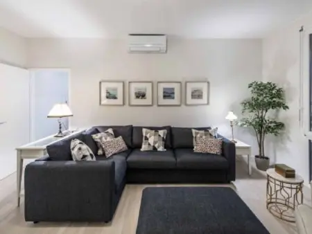 Location appartement à Lugano, Elegante Penthouse-Wohnung mit Seeblick