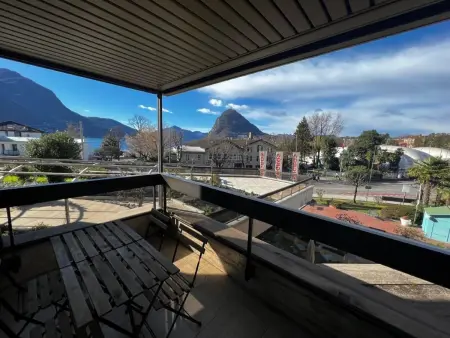 Location appartement à Lugano, Lugano City Wohnung in Cassarate am See